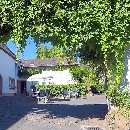 Flat In Meisberg With In-house Catering