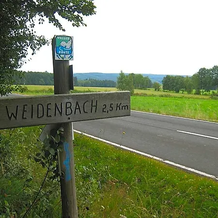 Flat In Meisberg With In-house Catering Otel Meisburg